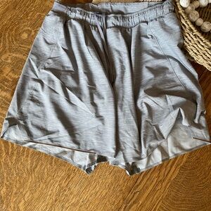 Lululemon Athletica Gray Men's Athletic Shorts